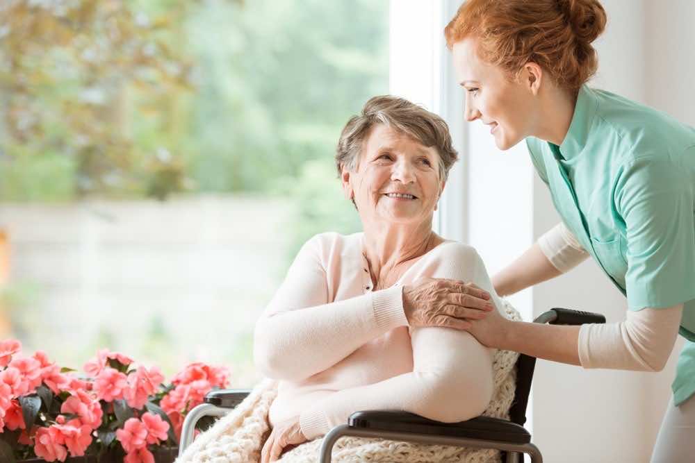 Caring for Seniors with Alzheimer’s and Dementia at Houston Assisted Living