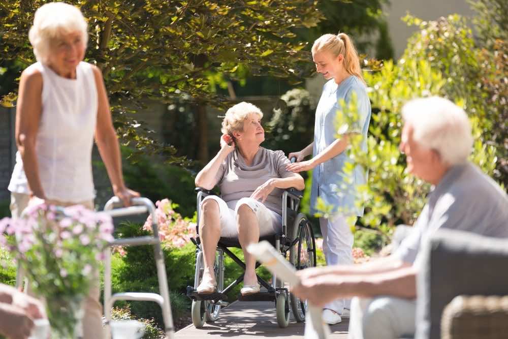Embracing the Retirement Lifestyle: A Guide to Thriving in a Retirement Community