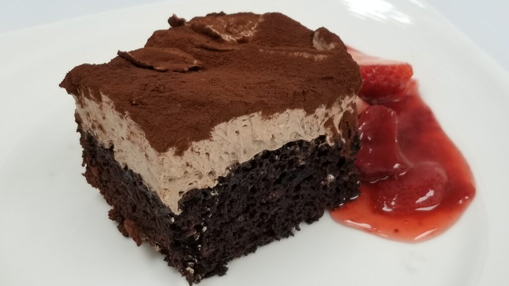 DOUBLE CHOCOLATE MOUSSE CAKE